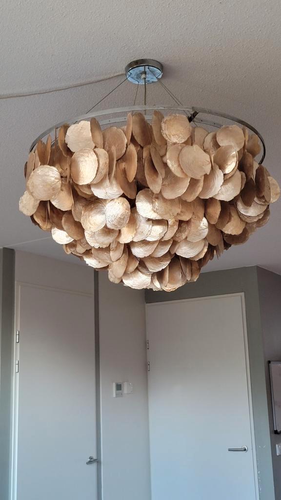 Parelmoer Schelpen Kroonluchter - Goudkleurig, Huis en Inrichting, Lampen | Hanglampen, Gebruikt, Metaal, Overige materialen, Ophalen