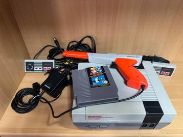 Nintendo NES met Duck Hunt en Pistool beschikbaar voor biedingen