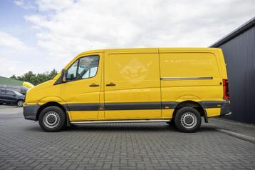 Volkswagen Crafter 35 2.0 TDI L2H2| MOTOR DEFECT | PDC | Zij beschikbaar voor biedingen