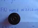 bodem van kogelhuls FN MADE IN BELGIUM, Verzamelen, Ophalen, Landmacht, Nederland, Embleem of Badge