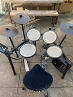 Roland TD-1 V-Drums Elektrisch Drumstel + Versterker, Ophalen, Zo goed als nieuw, Roland, Elektronisch