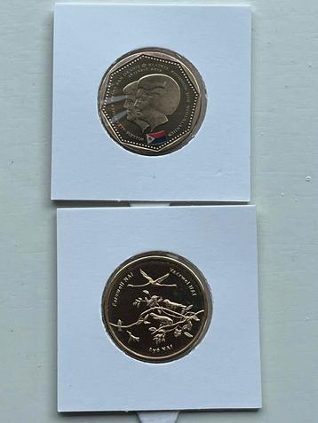 2x 5 gulden unc Nederlandse Antillen beschikbaar voor biedingen
