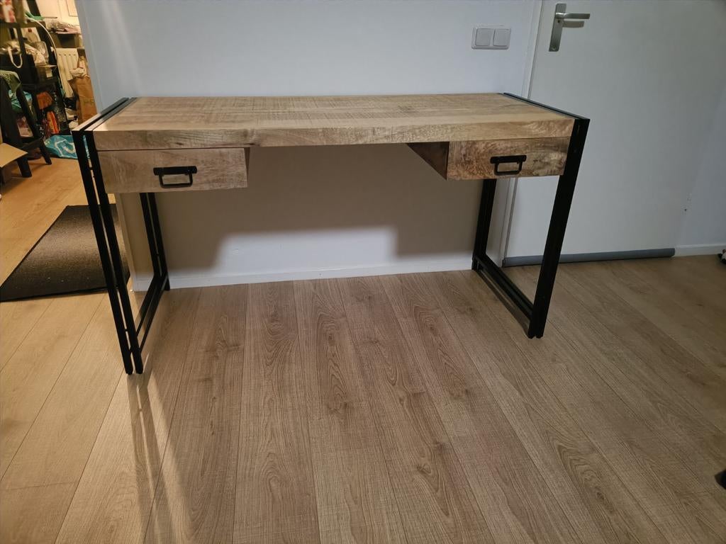 Bureau van Mangohout, Huis en Inrichting, Bureaus, Ophalen