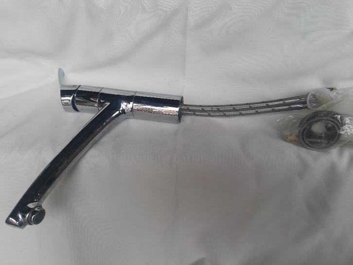 Keukenkraan van AquaVive, koud en warmwater, en nog meer, Doe-het-zelf en Verbouw, Sanitair, Zo goed als nieuw, Kraan, Chroom