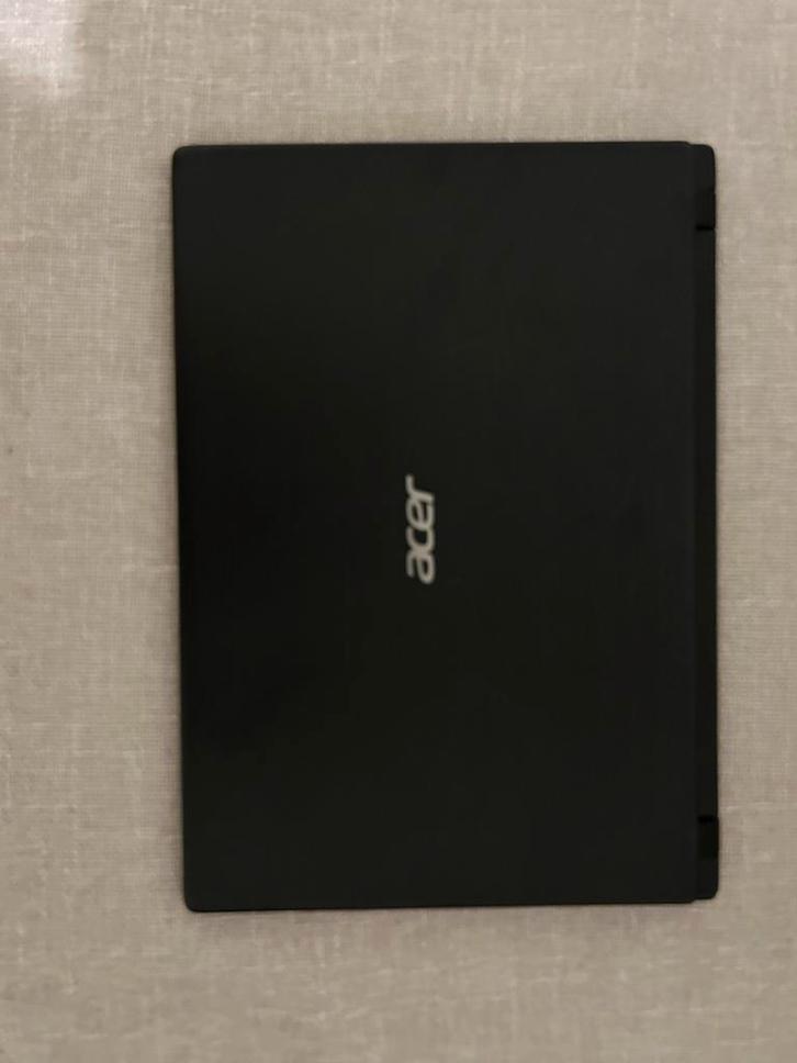 Acer Aspire 1, Computers en Software, Windows Laptops, Gebruikt, 14 inch, HDD, Minder dan 2 Ghz, 4 GB, Qwerty, Met videokaart