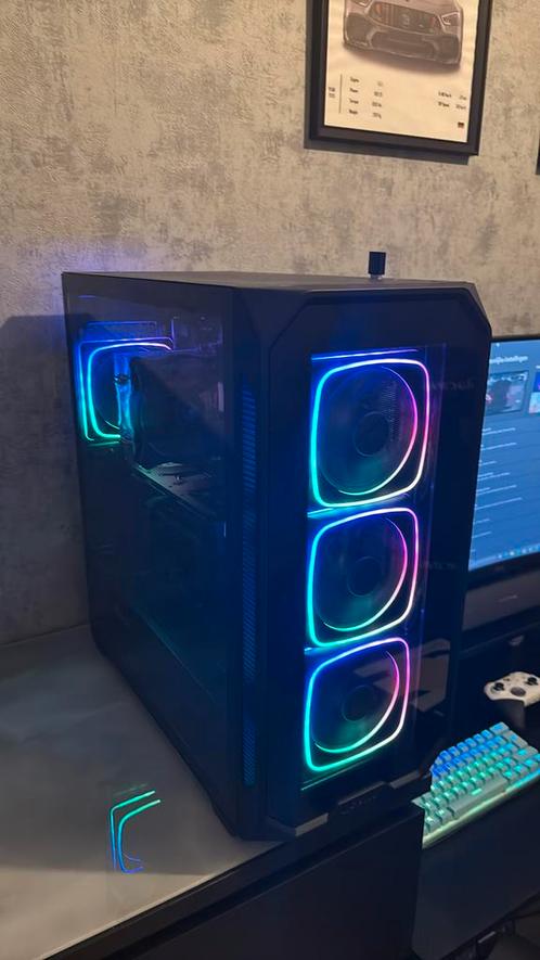 High-End Gaming PC, Computers en Software, Desktop Pc's, Zo goed als nieuw, 4 Ghz of meer, SSD, 32 GB, Met videokaart, Gaming