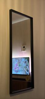 Strakke rechthoekige spiegel met zwarte rand, Ophalen, Zo goed als nieuw, 150 tot 200 cm, Rechthoekig