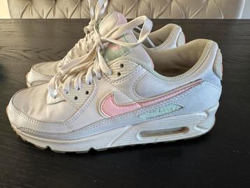 Nike air max beschikbaar voor biedingen