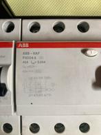 ABB aardlekschakelaar 3 stuks, Ophalen of Verzenden, Zo goed als nieuw