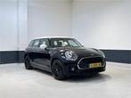 Mini Clubman 1.5 Cooper Business Edition | Navigatie | NL |, 65 €/maand, Gebruikt, Navigatiesysteem, Zwart
