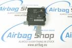 Airbag module Renault Clio (2013)