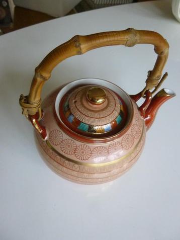 japanse theepot bamboe hengsel, rose met kleur en goud beschikbaar voor biedingen