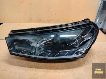 Skoda Fabia IV Full Led-lamp links beschikbaar voor biedingen