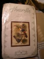 NIEUW borduurpakket Toekans van Nouvelle. En Ook DMC Garens, Ophalen of Verzenden, Nieuw, Handborduren, Borduurpakket