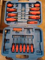 Schroevendraaier Set in Koffer - Kinzo, Auto diversen, Autogereedschap, Ophalen of Verzenden