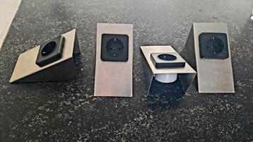 4 onderbouw stopcontacten ( keuken) RVS, 25 euro beschikbaar voor biedingen