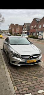 Mercedes-Benz CLA 180 1.6 90KW Blue Eff. Edit. 2013 Grijs, Auto's, Voorwielaandrijving, 4 cilinders, 1290 kg, 122 pk