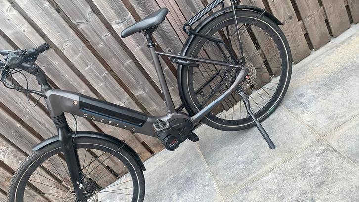 GAZELLE ULTIMATE C5, Fietsen en Brommers, Elektrische fietsen, Zo goed als nieuw, Gazelle, 47 tot 51 cm, 50 km per accu of meer