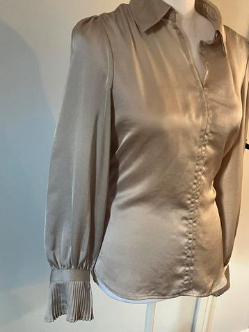 Champagne blouse ONLY, maat M beschikbaar voor biedingen