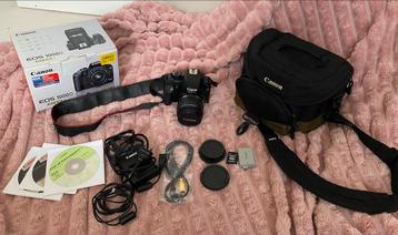 Canon EOS 1000D + 18-55mm lens + accessoires beschikbaar voor biedingen