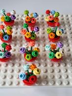 Set van 10 bloemen in diverse kleuren in rode bloempotjes, Ophalen of Verzenden, Nieuw, Losse stenen, Lego