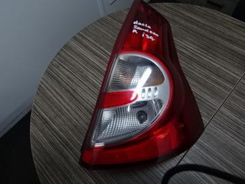Achterlicht Dacia Sandero bj 2010 rechts . beschikbaar voor biedingen