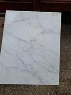 35 Lichtgrijze Gemarmerde Wandtegels (40x25cm), Doe-het-zelf en Verbouw, Ophalen