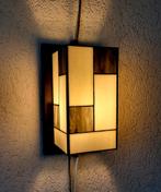 Te koop: Tiffany wandlamp, Huis en Inrichting, Lampen | Wandlampen, Ophalen of Verzenden, Zo goed als nieuw, Glas