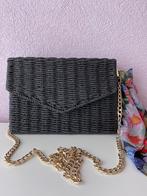Forever new zalando dames rieten stro tas zwart schoudertas, Sieraden, Tassen en Uiterlijk, Tassen | Damestassen, Verzenden, Zo goed als nieuw