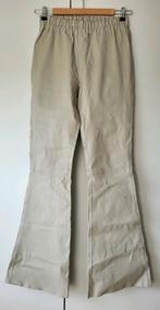 Est Seven crèmekleurige leren broek in maat 40 in topstaat, Maat 38/40 (M), Beige, Ophalen of Verzenden, Zo goed als nieuw