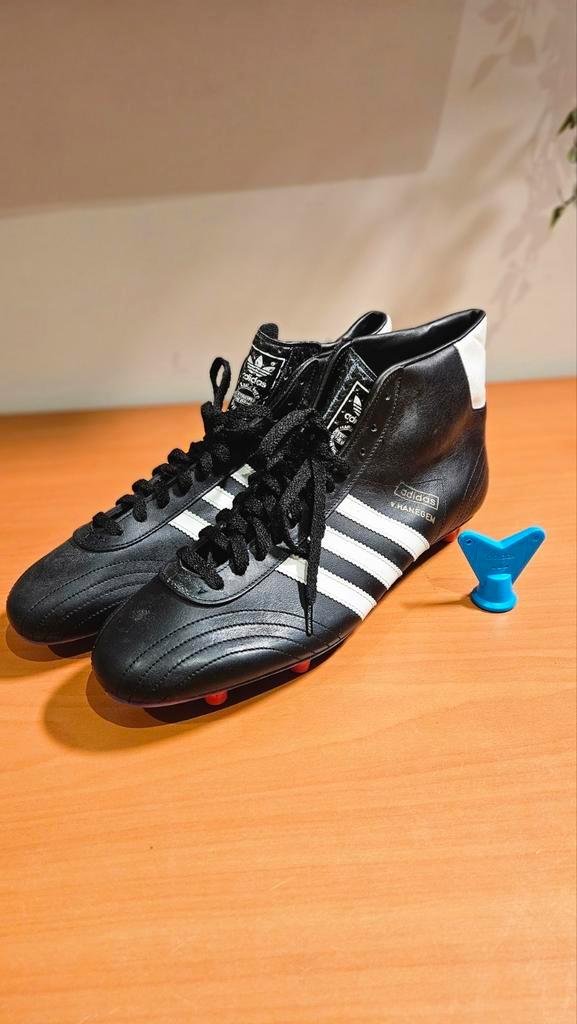 Adidas Hanegem Voetbalschoenen - Collectors Item!, Verzamelen, Sportartikelen en Voetbal, Nieuw, Overige typen, Feyenoord, Ophalen of Verzenden
