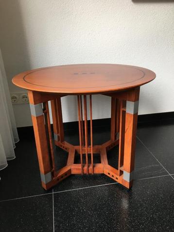 Schuitema bijzet tafel beschikbaar voor biedingen