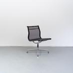6x Vitra Eames EA 105 Zwart Netweave - Chroom, Zwart, Ophalen of Verzenden, Zo goed als nieuw, Vijf, Zes of meer stoelen