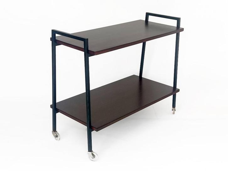 vintage side table met wieltjes, Verzamelen, Retro, Huis en Inrichting, Ophalen of Verzenden