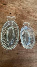 2 vintage glazen kaas rasp fruit- of groenterasp, Antiek en Kunst, Ophalen of Verzenden