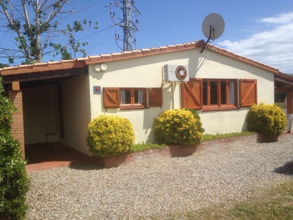 Vakantiehuis L’estartit - natuurzijde, Vakantie, Vakantiehuizen | Spanje, Costa Brava, Overige typen, Recreatiepark, 2 slaapkamers