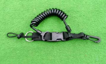 Spiraalkoord voor duiklamp of accessoires beschikbaar voor biedingen