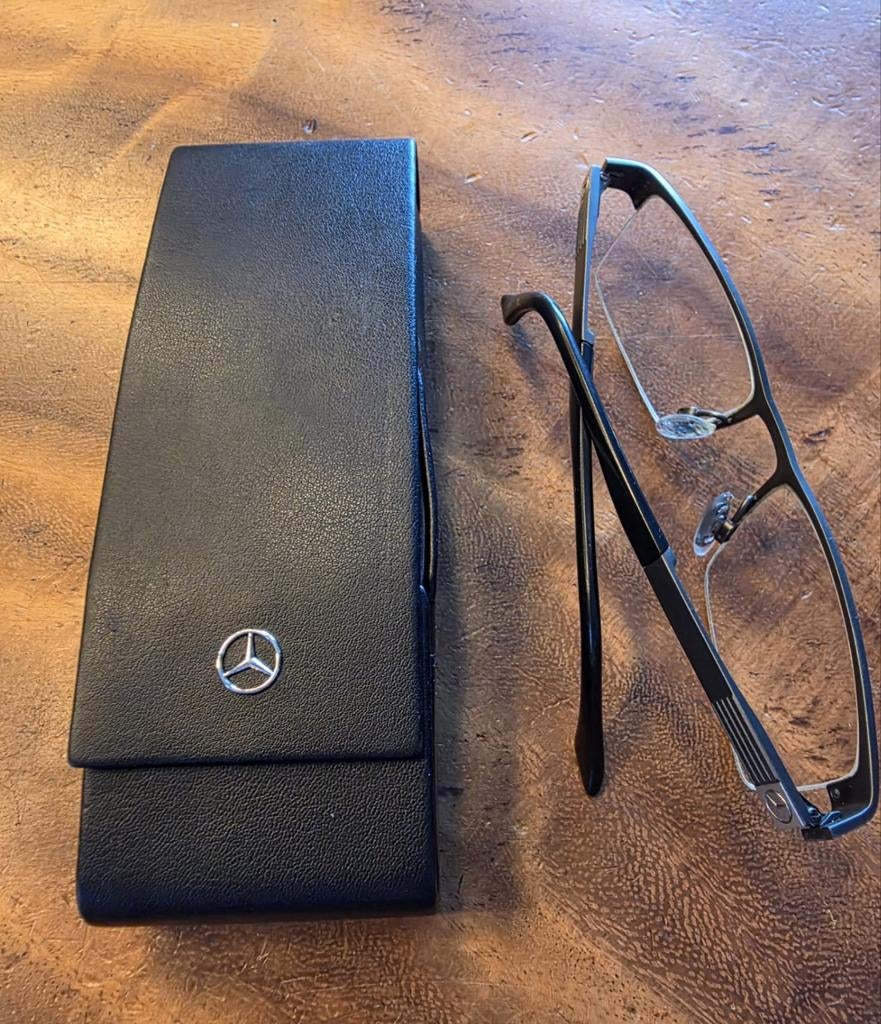 Vintage mercedes bril montuur met hoesje, Sieraden, Tassen en Uiterlijk, Zonnebrillen en Brillen | Heren, Ophalen of Verzenden