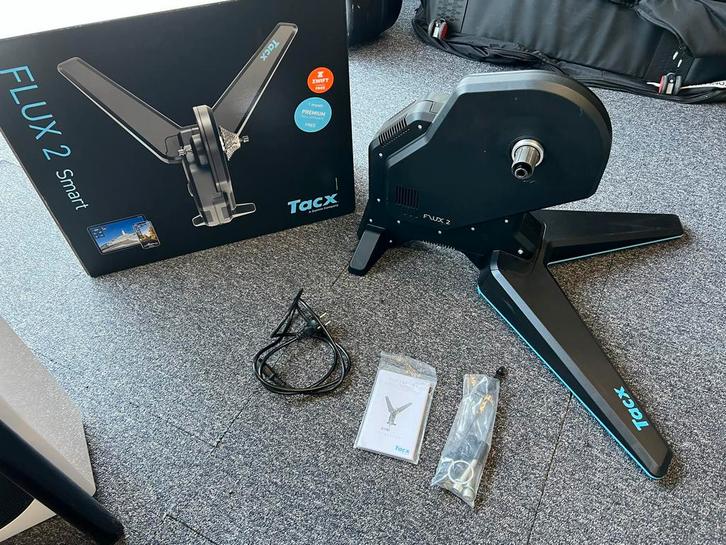 Tacx Flux 2 Fietstrainers te Koop - ZGAN, Sport en Fitness, Fitnessmaterialen, Zo goed als nieuw, Overige typen, Ophalen of Verzenden