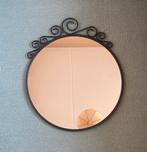 Ronde spiegel met zwarte rand en motief, Huis en Inrichting, Woonaccessoires | Spiegels, Ophalen, Minder dan 50 cm, Rond, Zo goed als nieuw