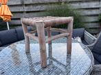 Houten krukje/ bijzettafel / salontafel, Ophalen, Zo goed als nieuw, Hout