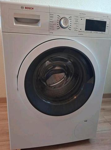 Defecte Bosch serie 8 wasmachine beschikbaar voor biedingen