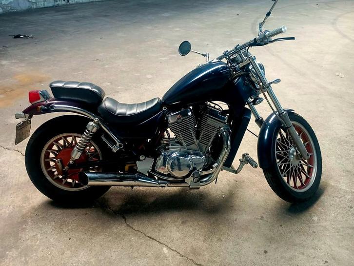Intruder vs700 te koop, Motoren, Motoren | Suzuki, Particulier, Chopper, meer dan 35 kW, 2 cilinders, Minimaal motorrijbewijs A1