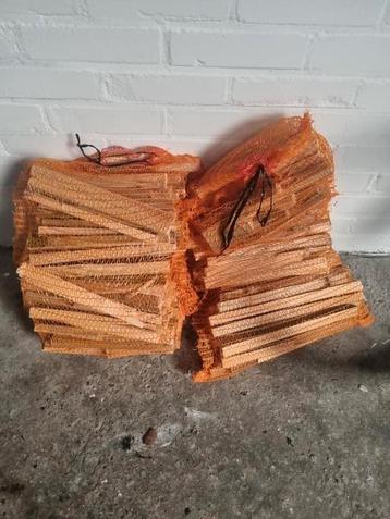 Aanmaak hout beschikbaar voor biedingen