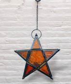 Een hangende kandelaar van metaal en glas ., Bruin, Ophalen of Verzenden, Zo goed als nieuw, Metaal