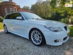 BMW 5-serie Touring 520i M-sport NAVI/cruise/LEER/trekhaak, Automaat, Achterwielaandrijving, 4 cilinders, Navigatiesysteem