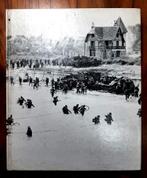 Boek over invasie Nederlands vertaald. ISBN 9061824354, Ophalen of Verzenden, Tweede Wereldoorlog, Gelezen, Overige onderwerpen