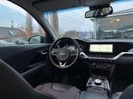 Kia e-Niro Edition 64kWh 3-Fase | SOH 100% | Navi | Camera |, Auto's, Kia, Automaat, Gebruikt, 1712 kg, Zwart