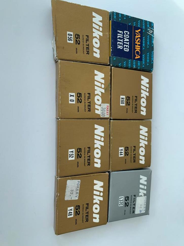 9 Filters 52mm Schroefdraad - Nikon & Yashica, Audio, Tv en Foto, Fotografie | Filters, Zo goed als nieuw, Overige typen, 50 tot 60 mm