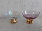 Twee retroglazen te koop aurora borealis glans gouden voetje, Ophalen, Zo goed als nieuw